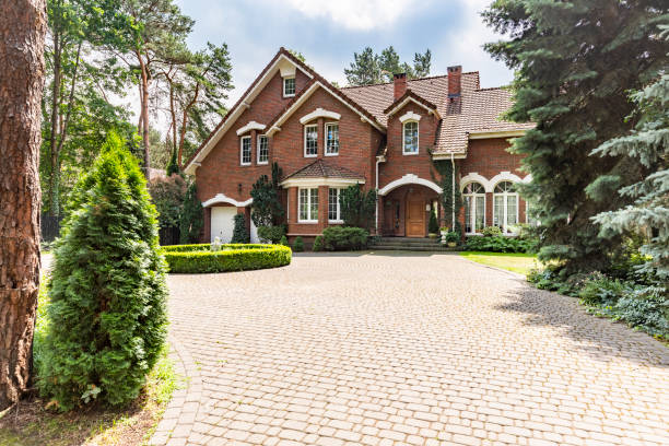 Best Affordable Driveway Paving  in Wellington, UT